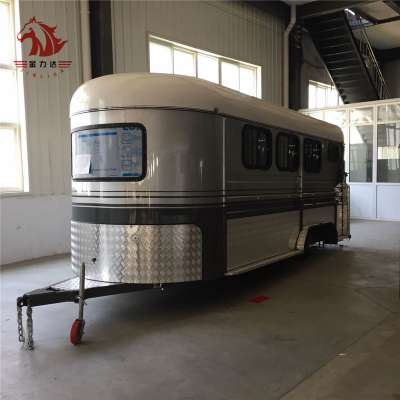 4 horse float deluxe with kitchen